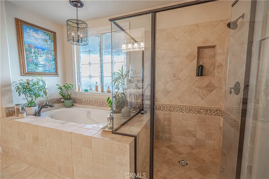 26524 Valley Oak Lane, Valencia, California 91381 home-pic-38